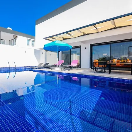 Вилла Tar - 2 Bedroom In Kalkan *