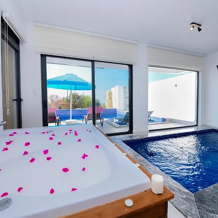 Tar - 2 Bedroom In Kalkan וילה