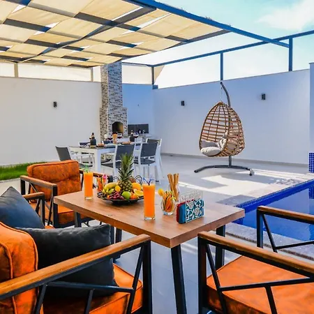 Tar - 2 Bedroom In Kalkan וילה